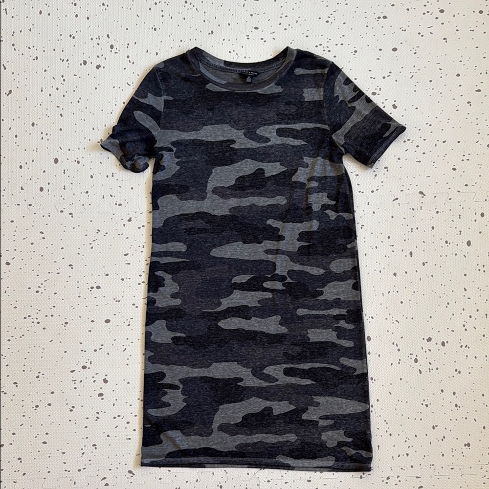 💘 LUCKY BRAND - CAMO T-SHIRT DRESS